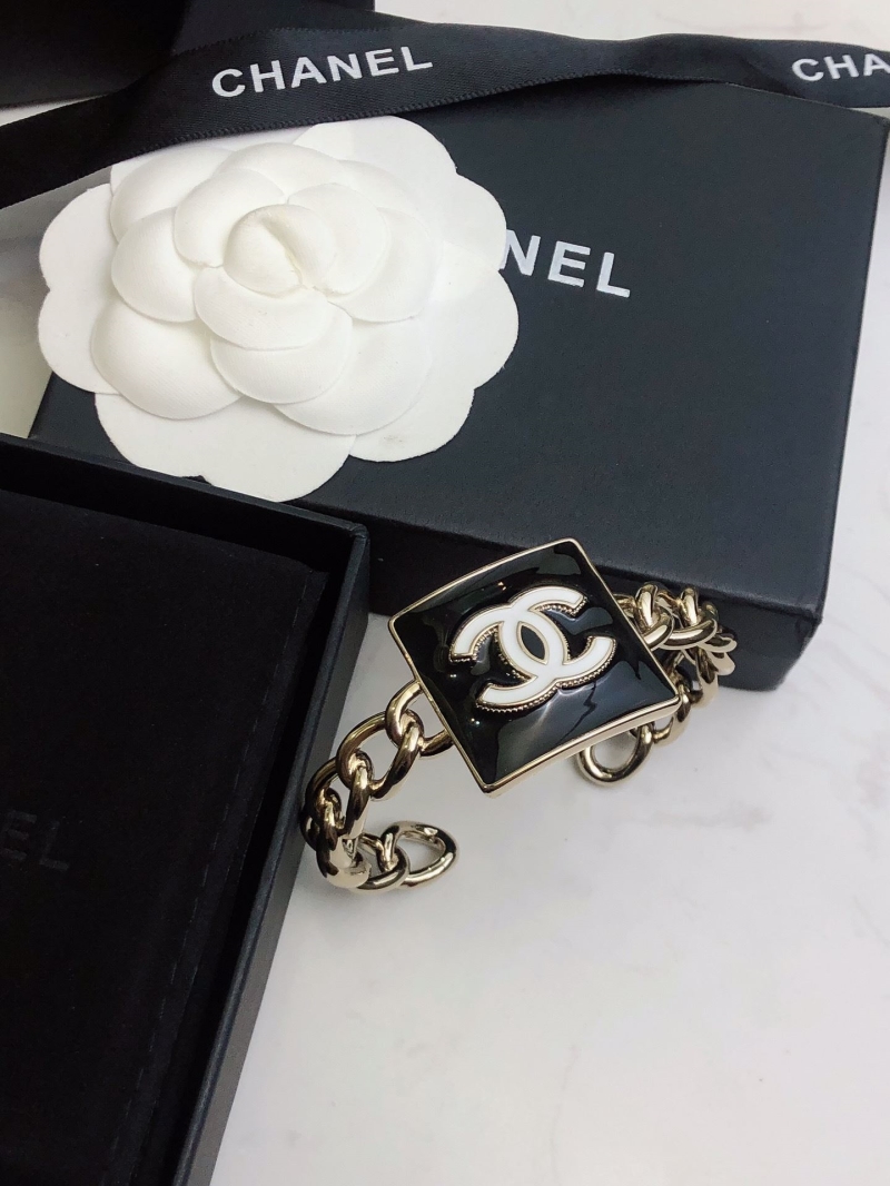 Ch**el bracelets